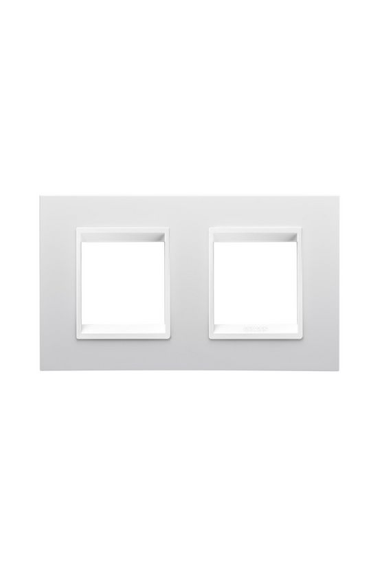 ChoruSmart keret 2x2modul 2-es vízszintes műanyag fehér lakkozott fényes LUX GEWISS - GW16223YB