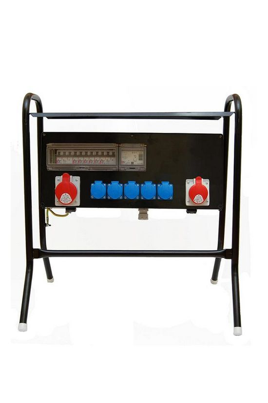 Felvonulási szekrény állványon 5x3P16A/230V 1x5P16A/400V 1x5P32A/400V 63A CSE 200 Csatári Plast - CSP51021020