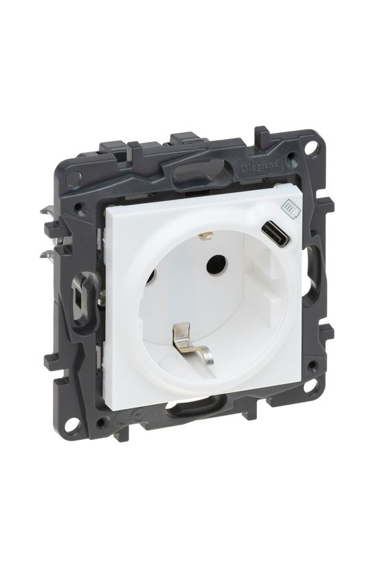 NiloéStep 162 dugalj +USB-C földelt gyerekzárral fehér IP40 süllyesztett LEGRAND - 863126